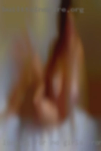 Looking girls from Columbia, MS for no strings adult fun.